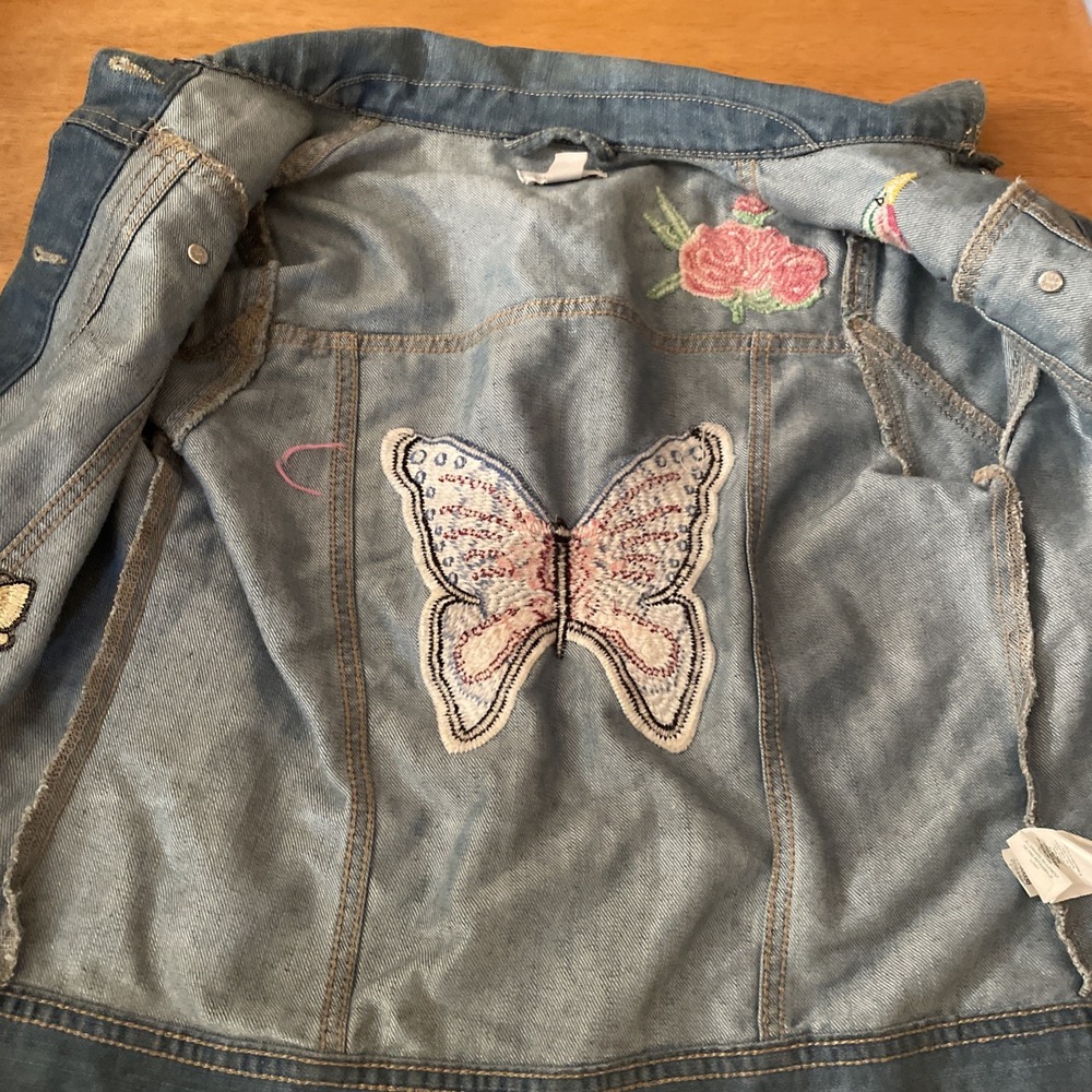 Place XL 14 Girls Jean Jacket Embroidered Butterfly Bee Bird Flowers - Picture 10 of 14